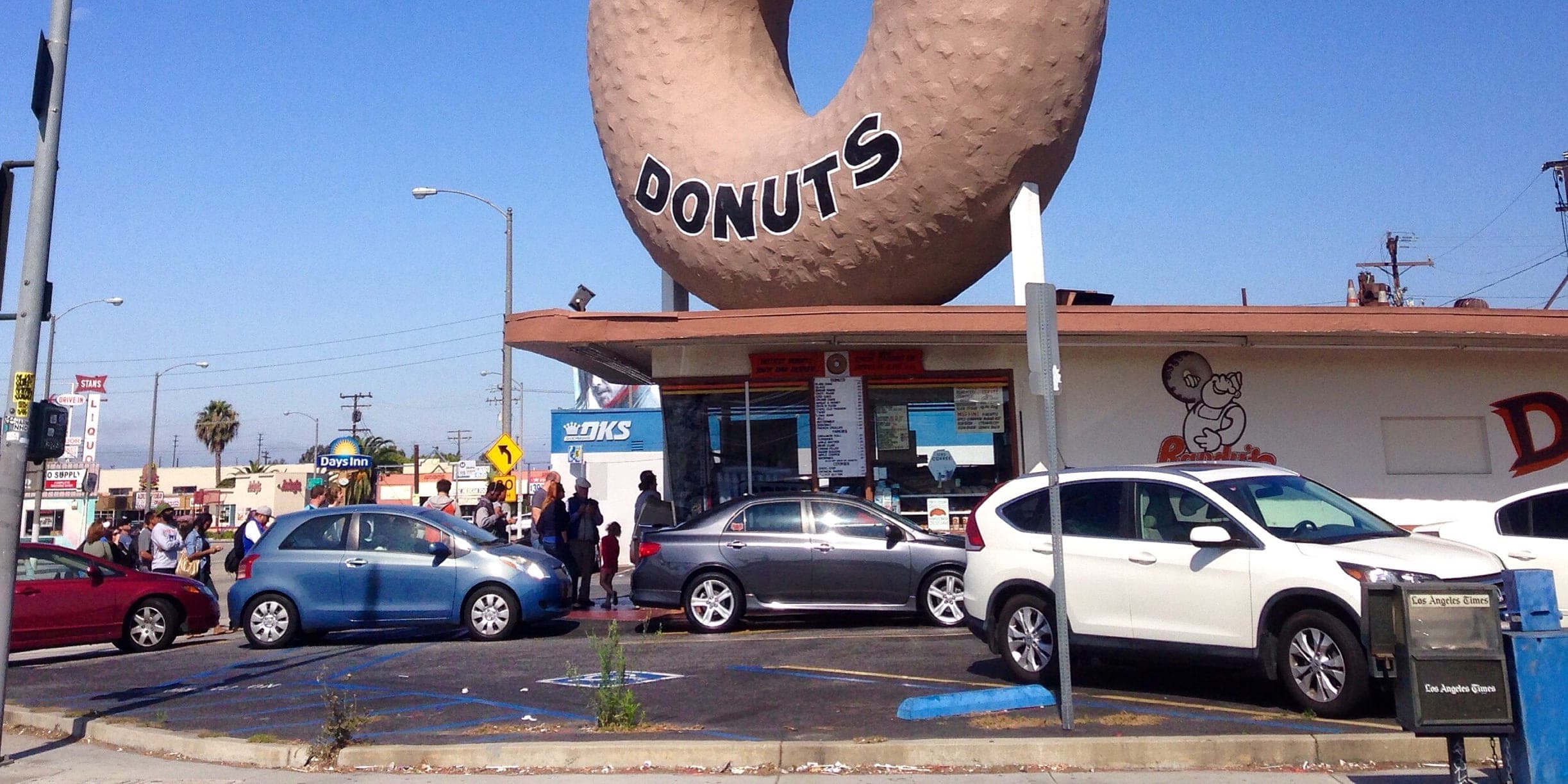 The Randy's Donuts landmark on Manchester Boulevard near Westchester
